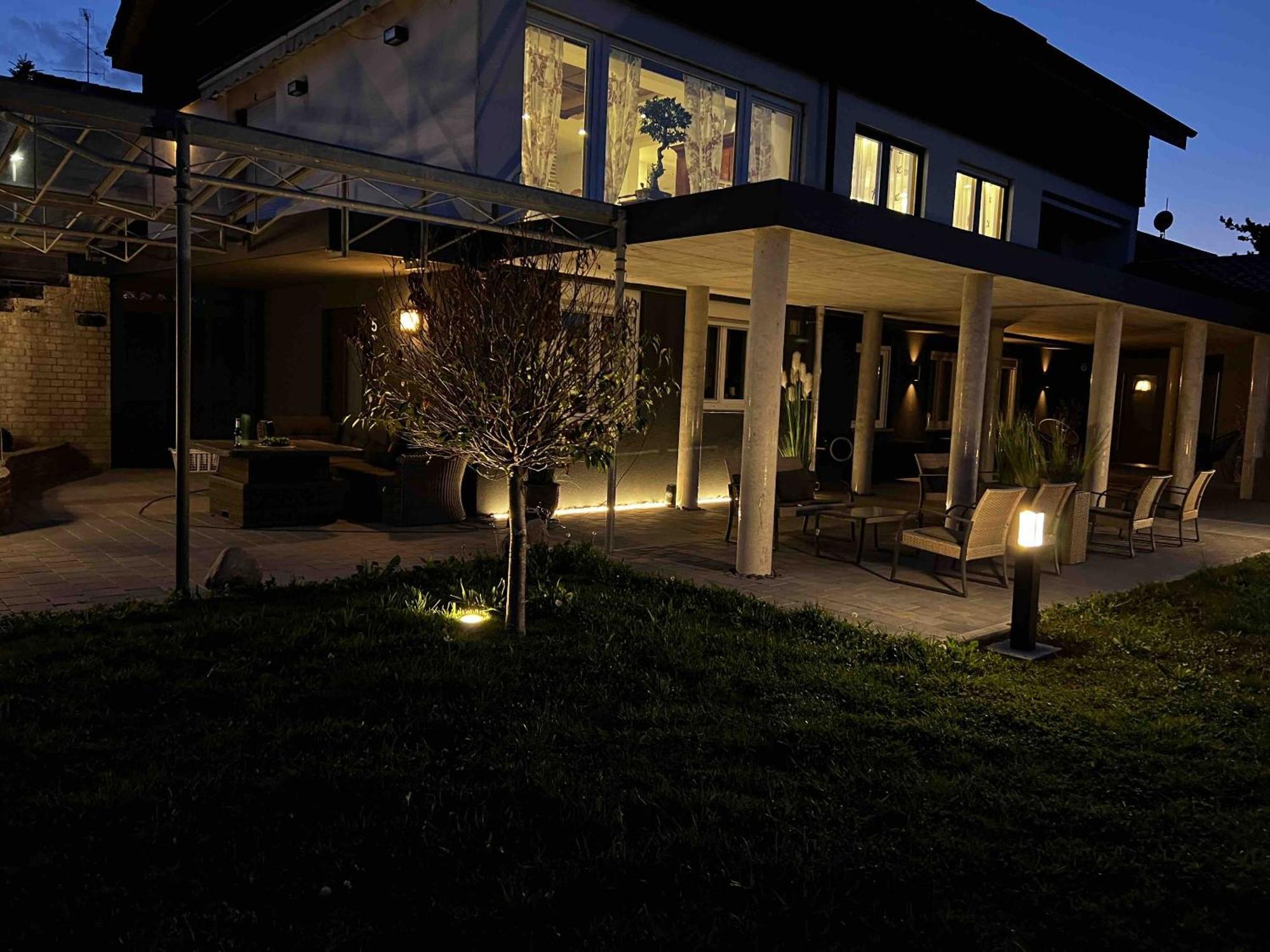 Ferienwohnung Bodenseesuite In ฟรีดริชส์ฮาเฟน ภายนอก รูปภาพ