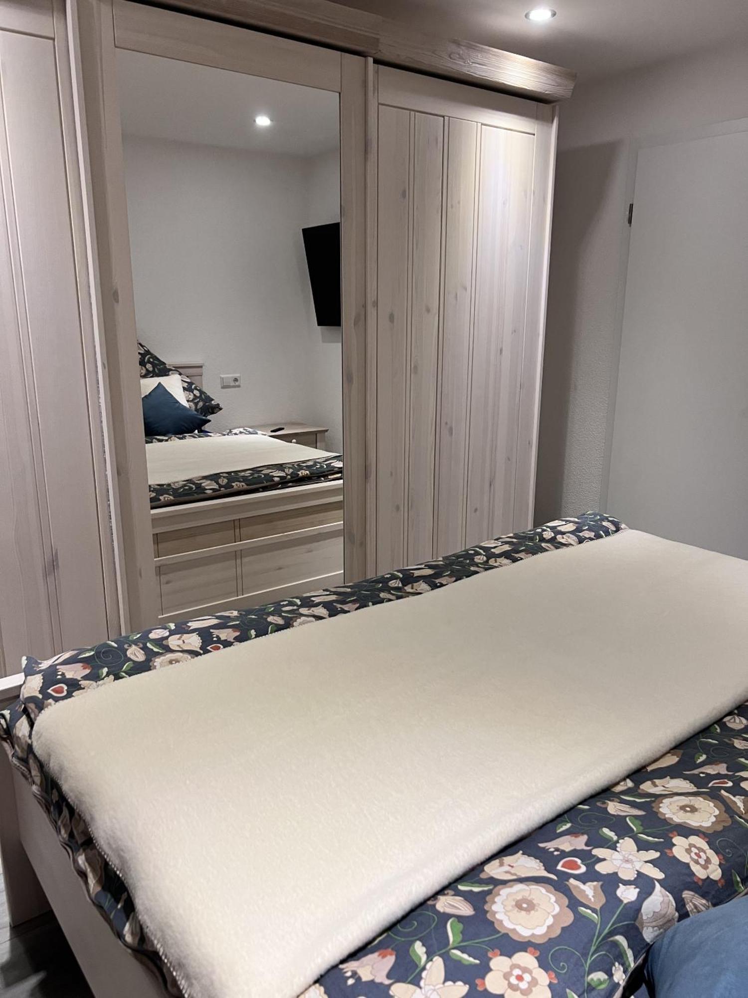 Ferienwohnung Bodenseesuite In ฟรีดริชส์ฮาเฟน ห้อง รูปภาพ